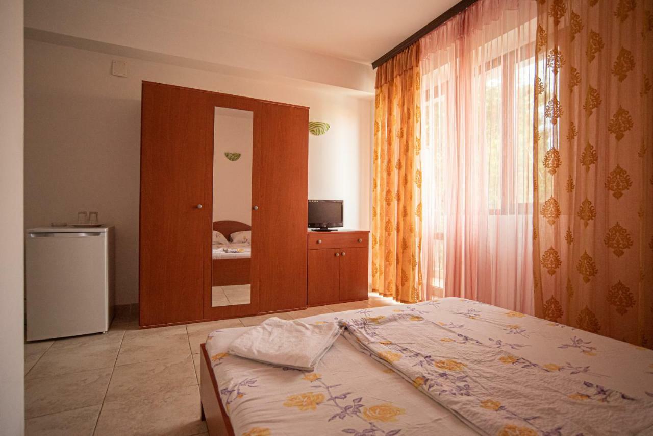 La Papu și Maia Hotel Eforie Sud  Exterior foto